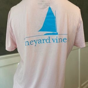 Vineyard Vines T-shirt